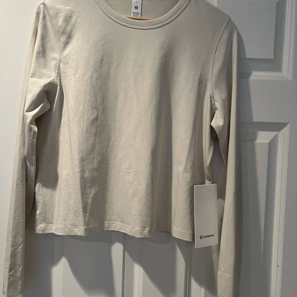 Lululemon Cream (Bone) Long Sleeve Top Classic-Fit Cotton Blend Size 8 NWT